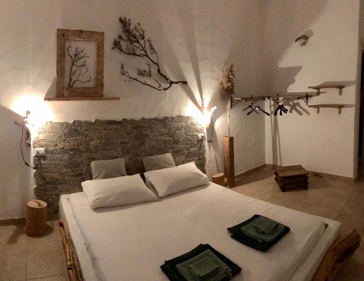 I Ginepri Bed and Breakfast Teulada Buitenkant foto