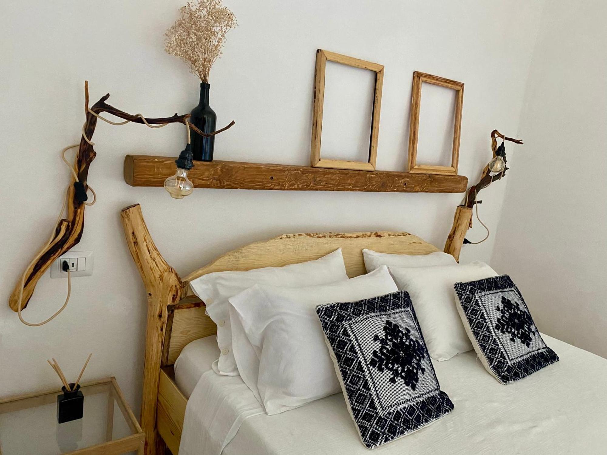 I Ginepri Bed and Breakfast Teulada Buitenkant foto